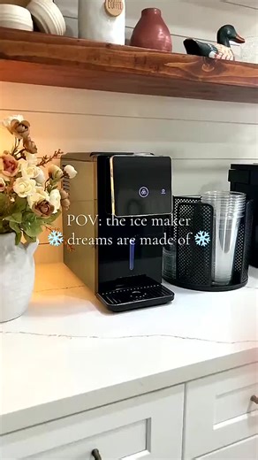 Perfect 15-Minute Ice Maker for Home or Office