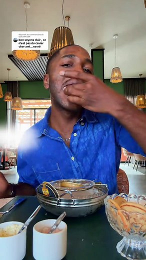 Caviar au brunch au Kōlō Hôtel Yaoundé — vrai luxe local