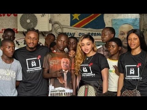 NOËL ET BONNE ANNÉE AVEC LES ORPHELINS| Michou Mbembele partage la joie 