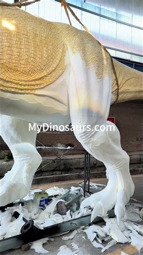King Size Display: 12m Fiberglass T-Rex #trex #prehistoric