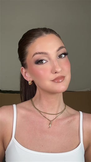 Luxurious Bridal Makeup Look for Your Wedding Day