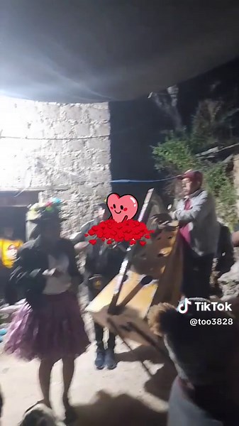 Videos de R..Rojas (@too3828) con “sonido original - R..Rojas”