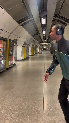 Putting my stamp on it. Argue with a brick was with anti climb paint on it. #syxontop #quadskating #rollerskating | Khyron Benjamin-riley