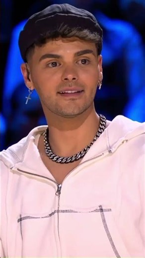 Abraham Mateo se reencuentra con un amor de su infancia ¡Qué momentazo 💘 | #mediaset