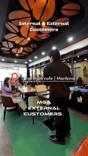 External vs. Internal Customers: Ano ang pinagkaiba? Common mistake sa F&B: focus lang tayo sa mga 'External Customers' o ‘yung mga paying guests natin. Pero alam niyo ba na meron din tayong tinatawag na 'Internal Customers'? Sila ‘yung mga: -Co-workers niyo -Bosses and Supervisors -Everyone behind the company Bakit sila mahalaga? Because great service is a chain reaction. Kapag maayos ang workflow and relationship within the team, mas madaling mag-deliver ng excellent service sa guests natin. R