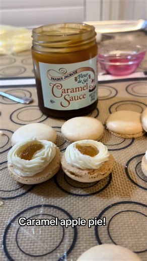 French method macarons filled with caramel apple pie! Brown butter buttercream, apple pie filling and @Trader Joe's caramel sauce. French method is my favorite way to make macarons though I have tried Italian method, which requires heating the sugar syrup, it makes a more stable shell but I still use the French method. My favorite recipe and the one I use consistently is “Foolproof French Macarons” by Entertaining with Beth. #TikTokCreatorSearchInsightsIncentive #frenchmacarons #frenchmethod #ba