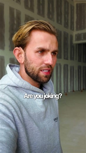 I signed a £5,000/Month Social Media Marketing Client..