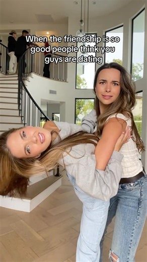 Lexi Rivera on Instagram: "👭"