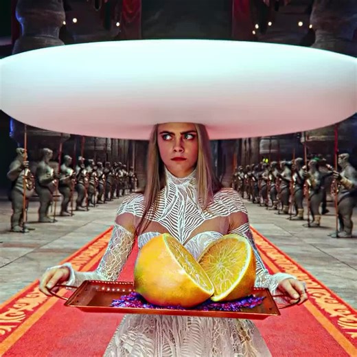 Valerian and the City of a Thousand Planets: A Sci-Fi Adventure