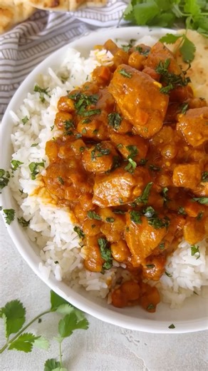Recipe: https://therecipecritic.com/coconut-curry-chicken/ Coconut curry chicken is a mouthwatering dish that combines tender chicken, hearty vegetables, and a blend of aromatic spices, all simmered in a luscious coconut milk sauce. Serve it up with naan and basmati rice for a meal your family won’t be able to get enough of! | Tried and True Recipes
