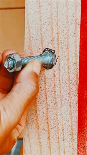 Stop wasting money on expensive repairs! 🛑 Welcome to Part 11 of my new series: The Ultimate Fix-It Guide. 🛠️ . . . . . . . .#LifeHacks #HomeRepair #DIYFix #FixItFriday | Tech Tips Pro