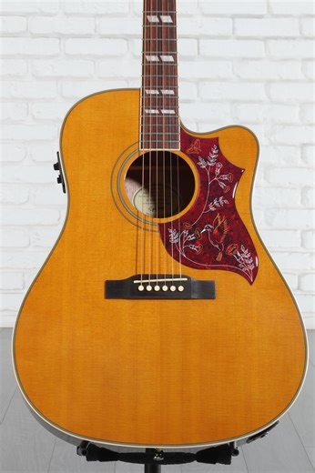 Epiphone Hummingbird Studio EC Acoustic-electric Guitar - Antique Natural