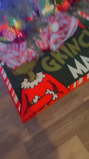 20 reactions · 4 comments | Well my grinch tree is now retired!!! However Dr.Seuss will somehow be in the picture…I believe my new theme will be Cat and the hat! And of course my North Pole tree will be up! | Mott Mott Hunter | Facebook