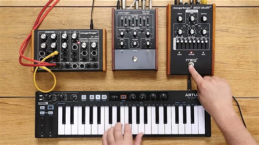 Behringer BM-15 MURF Box & MoogerFooger MIDI MuRF Head-To-Head Comparison