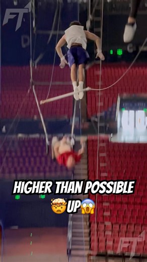 Not just a job 😲😤 #trapeze #freedom #performance #artist #circus #gymnast #show #flying #shorts