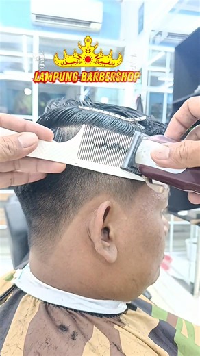 1.9K views · 16 reactions | “My simple over-the-comb technique.” #asmr #everyone #BarberTips #HowToBarber #BarberMasterclass #BarberContent #BarberVideo #BarberInspiration #BarberMotivation #HairEducation #BarberCommunity #GlobalBarber #InternationalBarber | Joel Hair Cut | Facebook