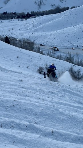 2025 Polaris Snowmobiles Factory 9 mod hand built by the Polaris team is Roseau😍 Can’t wait to open up this rocket ship on the race course tomorrow🚀 | Keith Curtis 711