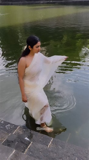 shveta iyer on Instagram: "🧿When I decide my costume my look, my simple make up without touch up without edits this is it…,, . . . . . . . . #shvetaiyer #shvetaiyeractress #shvetaiyerauthor #noedit #nomakeup #saree #sareelove❤️ #sita #bts #behindtheshoot #potrait #rajaravivarma #painting #rajaraviverma #potraitphotographer #tamil #cinema #actor #actress #tamilcinema"