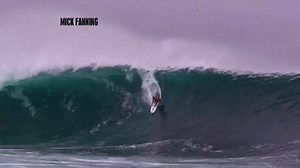 Mick Fanning charging during the 2012 Code Red swell. #FijiPro | World Surf League