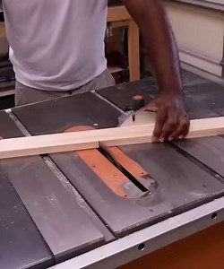 68K views · 341 reactions | Making A Floating Bookshelf!  #diyhomedecor | DIY Creators | Facebook