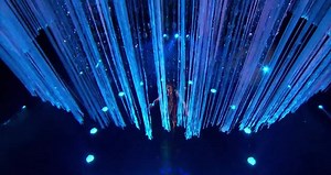 AGT 2016 - Laura Bretan: Opera Singer Stuns With Gorgeous Version of "Pie Jesu"