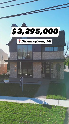 Graced by beautiful stone/cedar exterior, this impeccably designed home features 5 bedrooms and 8 baths. Would you live here? Agent: DG Realty Group Builder: Hunter Roberts Homes #luxuryhomes #newconstruction #interiordesign #kitchen #realestate | WayUp Media