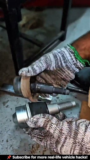 GMC Yukon Ball Joint Replacement Guide | DIY Suspension Repair 🇺🇸 #joint #gmc #suspension