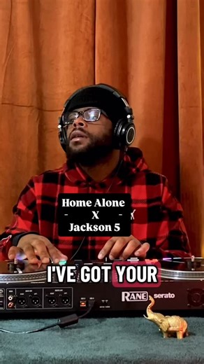 Aloe Blacc makes great Christmas Music & Home alone is one of the best Christmas movies ever but elf has in fact entered the chat 🎄🎅 🧑‍🎄 MERRY CHRISTMAS YA FILTHY ANIMALS & go check out my Christmas Special on YouTube and Patreon #fyp #dj #christmas #christmasmusic #homealone #serato #coquito #reels #funk #movieclips #memes #edits #michaeljackson #jackson5 | Dj Claffmatic