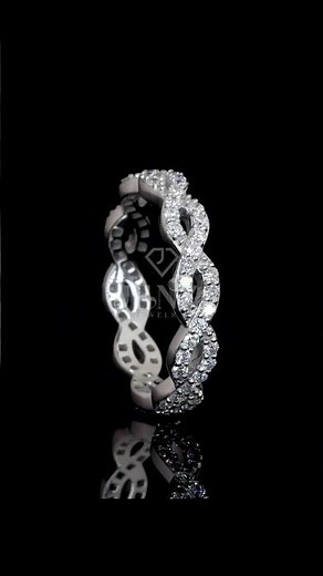 ✨ Lab Grown Diamond Infinity Ring ✨