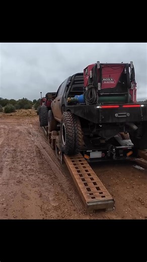 We perform free recoveries all across the USA #murphysdiesel #4x4 #offroadrecovery #payitforward | Murphys Diesel Off-road Recovery