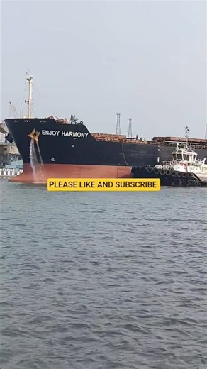 BIG BOY ENTERING THE PORT#ship#tugboat#automobile#vijay