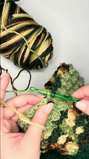 Making a Cozy Shell Stitch Baby Blanket #shorts