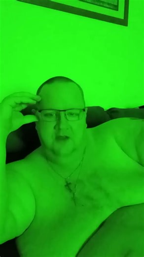 🐻🔥 Beast Mode… But Beast Likes Snacks. #ChowTime #TryHard