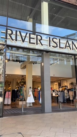 Teachers & education staff... don't miss out on amazing savings across thousands of brands! FREE to join, sign up today 💜 🛍️ Shop at over 2,000 brands 💰 Save over £2,200 per year 🧑‍🤝‍🧑 Join over 900k members | Discounts for Teachers