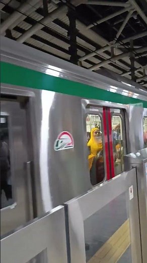 Bangladesh metro rail slow motion. #metrorail #Bangladeshmetrorail #railway #bangladeshrailway