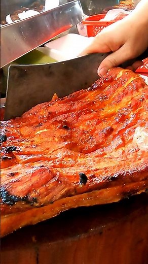 Crispy roasted pork belly! #streetfood #asianstreetfood