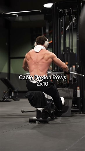 Back & Triceps gang 🤝 | Training Programs link 🔗 in bio