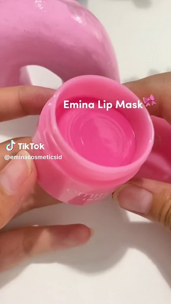 Tips and Tricks for Moisturized and Plump Lips with Emina Lip Mask