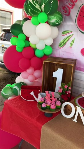 One In A Melon!🍉💕 #fypシ #style #balloons #birthdayparty #DontQuitYourDaydream