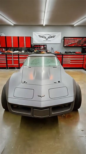 Old Chevrolet Corvette Reborn 💪 | Satisfying Frame-Off Restoration