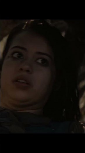 Predator vs Bear 🐻💥 Brutal Fight Scene! #prey2022 #shorts #movieclips