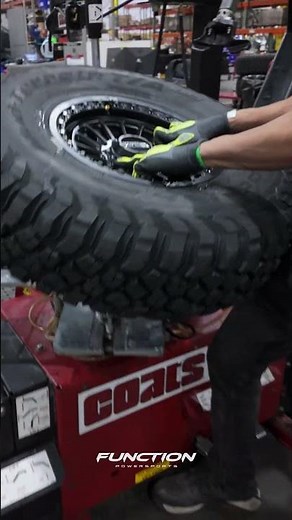 Metal FX Delta Beadlock wheels meet BFG KM3 tires