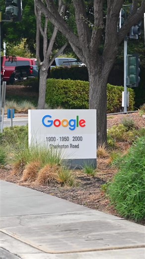 6K views · 31 reactions | Australia is ready to lead in the digital revolution. We have the space, the energy, and the skills to make an impact. By harnessing the power of AI to build our digital economy, we’ll keep Australia at the forefront of global innovation. | Australia in the United States | Facebook