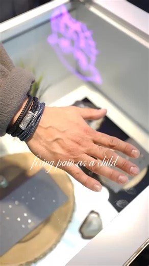 Fixing pain as a child 🩹 Fixing pain as an adult ✨ Clean. Timeless. Looks good on everyone. If you’ve been thinking about it… this is your sign. Walk in or book your spot at XS Tattoos & Piercings Montréal. — Soigner la douleur enfant 🩹 Soigner la douleur adulte ✨ Simple. Intemporel. Il va à tout le monde. Si tu y pensais depuis un moment… c’est ton signe. Passe nous voir ou réserve chez XS Tattoos & Piercings Montréal. 📍 Pointe-Claire: 999 Boul. Saint-Jean 📍 Terrebonne: 1273 Boul. Des Seign