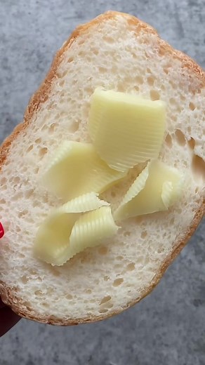 How to Create Delicious Buttered Bread Recipe