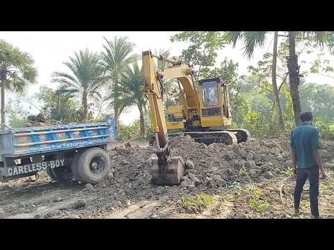 Loading the Tractor with the Truck 🚜📦