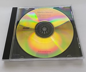 Marilyn Manson - The Beautiful People