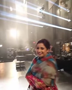 #Bts from #ShreyaGhoshal live concert at #Chicago😍 #trending #9xm #bollywood #news #concert | 9XM