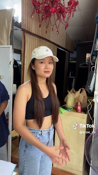 ตัดชุดครุย ม.เกษตร: ร้านครุยสมฤทัย