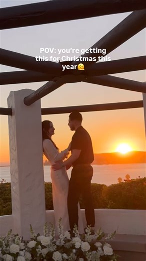 Santa Monica Wedding Photographer on Instagram: "The best Christmas gift ever 💍🎄 Beach proposal Los Angeles proposal Malibu proposal Orange county California proposal Los Angeles wedding photographer Malibu wedding photographer Santa Monica proposal"